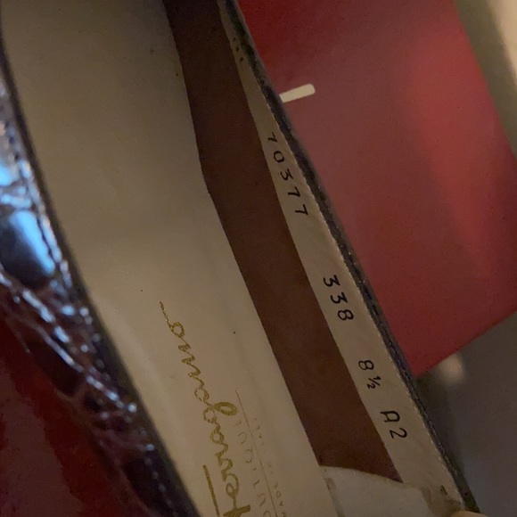 Salvatore Ferragamo shoes - Picture 6 of 9